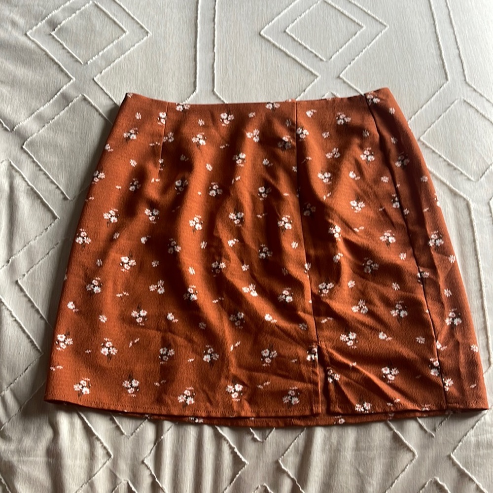 mini skirt
